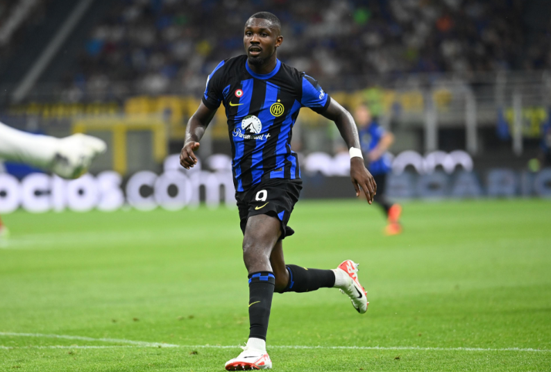 在本次锦标 在本次锦标