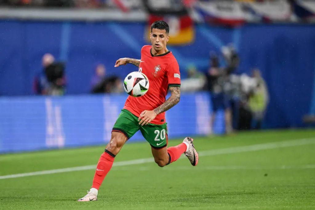 帮助球迷们 帮助球迷们