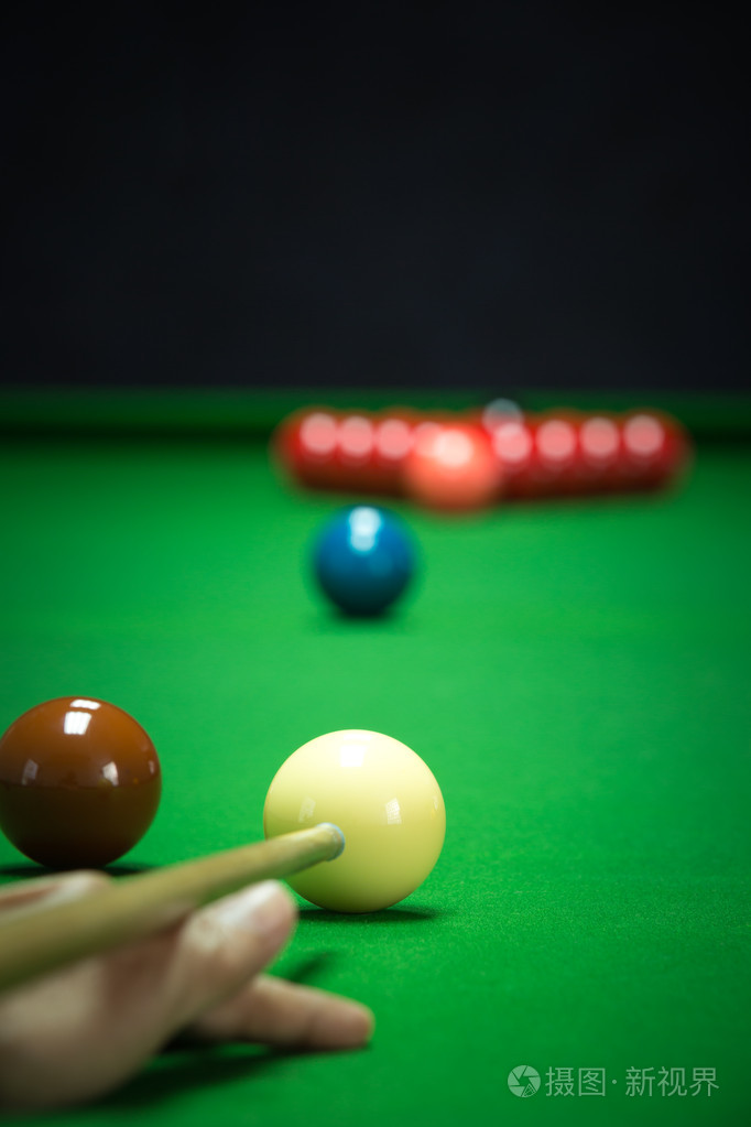 她的目标是 她的目标是