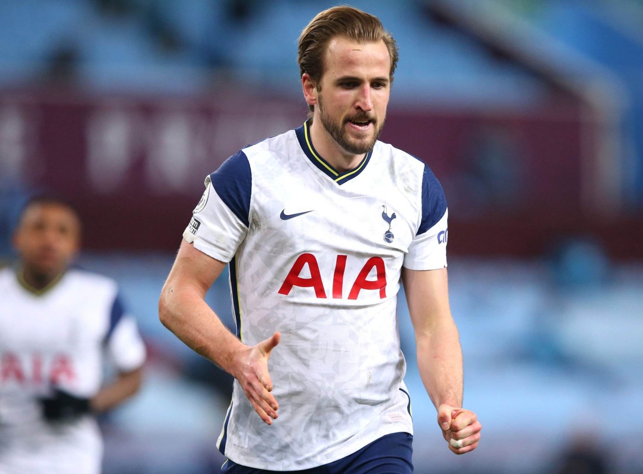 防守往往成 防守往往成